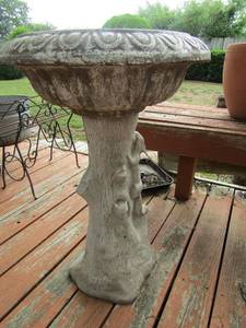 lot 295 image: bird bath with squirrel design, 3220 diameter