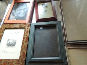 lot 375 image: Very Nice frames 5x7-10x13