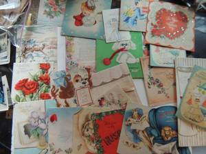 lot 409 image: Beautiful Vintage Greeting Cards