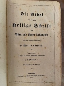 lot 370 image: 1906 Vintage German Bible