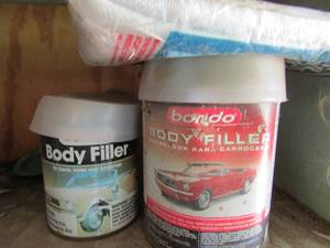 lot 620 image: Body filler and fiber glass cloth