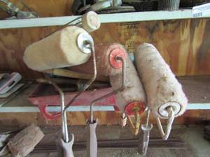 lot 640 image: Painting lot includes burses, rolling pans, and more