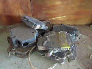 lot 642 image: electric fuse boxes