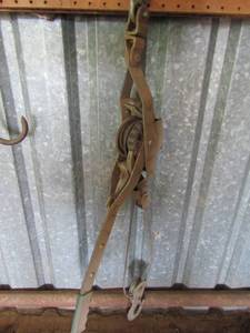 lot 653 image: come a long