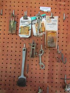 lot 659 image: tire valves, clamp hooks, fuses and more