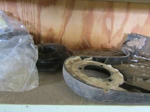 lot 669 image: weed eater string holder and guard