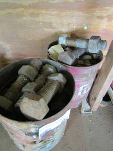 lot 688 image: Large lot of bolts about 2 thick