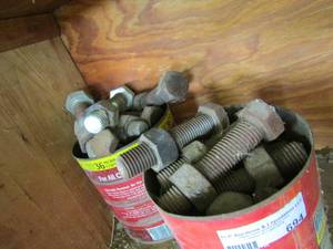 lot 694 image: Larger 1 bolts qty 2 tubs