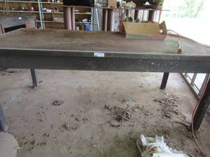 lot 782 image: Solid metal work shop table  297234