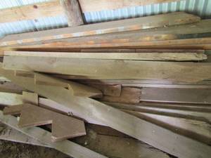 lot 812 image: large lot of 2x4 and wood  plus more