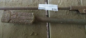 lot 816 image: T water shut off post