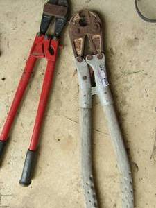 lot 840 image: 2 large lockchain cutters