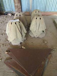 lot 846 image: Tractor parts and metal plates