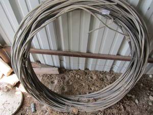 lot 870 image: roll of HEAVY WIRE WCable