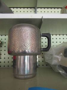lot 402 image: chefs choice knife sharpener and a large aluminum handled cup with lid
