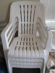 lot 425 image: 4 plastic white outdoor chairs very nice
