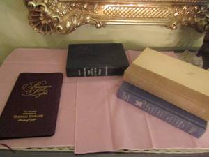 lot 329 image: book lot includes passages of light by Thomas Kinkade, the lotus eaters, summer crossing by Steve tesich, todays best