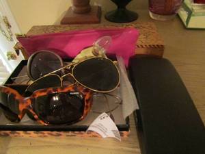 lot 51 image: sunglasses, reading glasses and glass cases