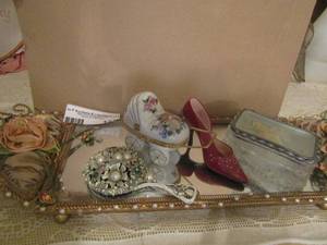 lot 137 image: trinket boxes, mirrored tray, high heel and more