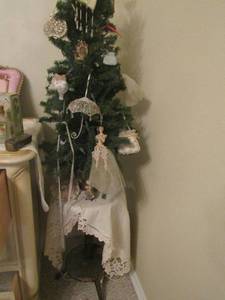 lot 122 image: 3 ft. tall Christmas tree on stand