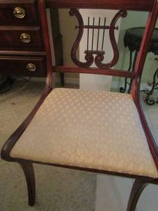 lot 7 image: 6  LYRICAL Dining chairs matches lot #25-- 332018