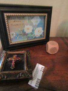 lot 225 image: 4 x 4 framed cross, framed bible verse, and a deer god and our lord dice