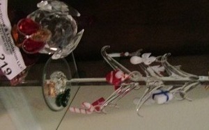 lot 219 image: handmade glass 8in christmas tree with small ornaments, crystal rooster with broken piece but comes with piece