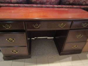 lot 215 image: RIVERSIDE DESK 6 DRAWERS  30 x 58 x 20