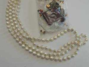 lot 540 image: faux pearl necklace and earrings parts