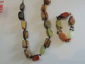 lot 588 image: stone necklace heavy and bracelet