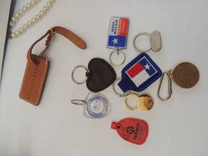 lot 569 image: key chains