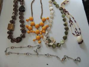 lot 566 image: 5 necklaces
