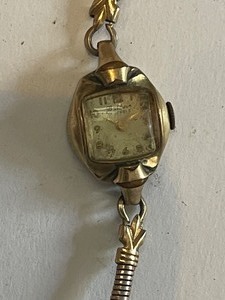lot 516 image: Baldwin 10k RGP Watch VINTAGE