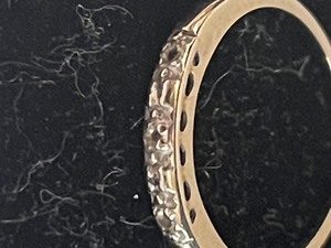 lot 576 image: 14 kt vintage wedding ban 14 k no stone