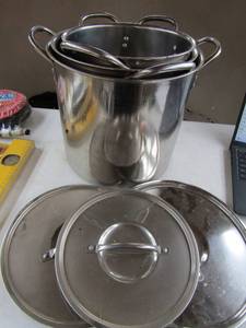 lot 117 image: set of 3 stainless steal pots with lids