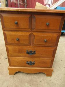 lot 158 image: 3 drawer side table, 251816