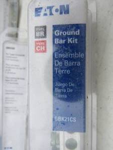 lot 170 image: Eaton ground bar kit, type Ch qty 8