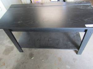 lot 224 image: 22x 35x 16 black living room coffee table needs cleaned