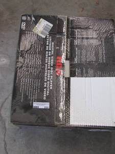 lot 253 image: Magnavox DVD video player in box
