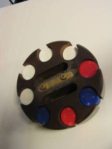 lot 268 image: poker chips red, white and blue in case