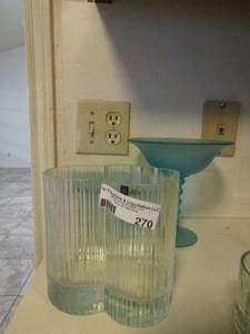 lot 270 image: Finn crystal glass vase, 2 frosted blue margarita glasses with 1 spoon