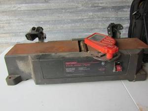 lot 281 image: Craftsman jointer planer 4 18-- 58 HP electric