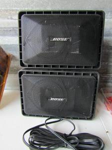 lot 304 image: Bose speakers qty 2 #133460