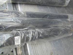 lot 333 image: 2007 black Nissan Vera floor mats qty 3 New