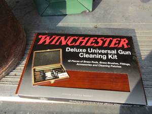 lot 337 image: Winchester gun cleaning kit NIB