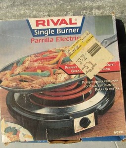 lot 343 image: Rival single burner NIB