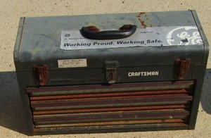 lot 426 image: Craftsman tool box with various small tools inside