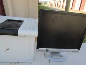 lot 437 image: liquid video 18 in childs TV no cord, white file box with file folders