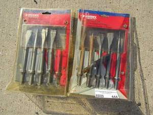 lot 444 image: 2 packs of husky 5 piece chisel set