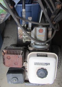 lot 4 image: Honda Ex-cell 2500 PSI 3 GPM- 75Cu POWER WASHER , gas powered